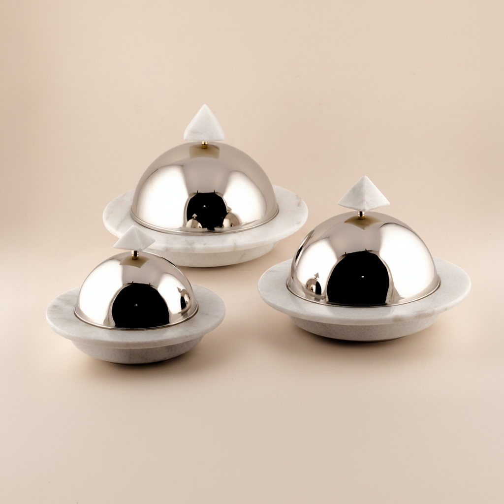 Pyramid Dish