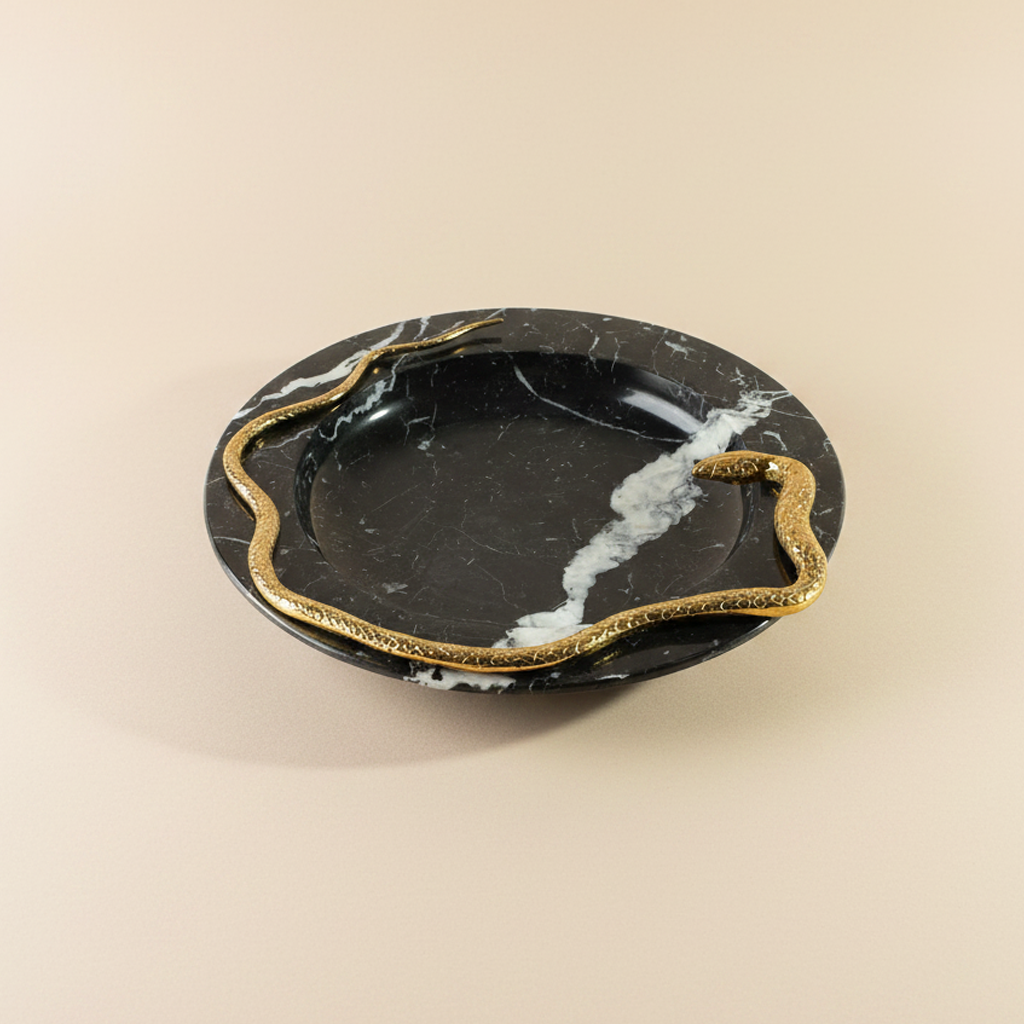 Serpent Plate