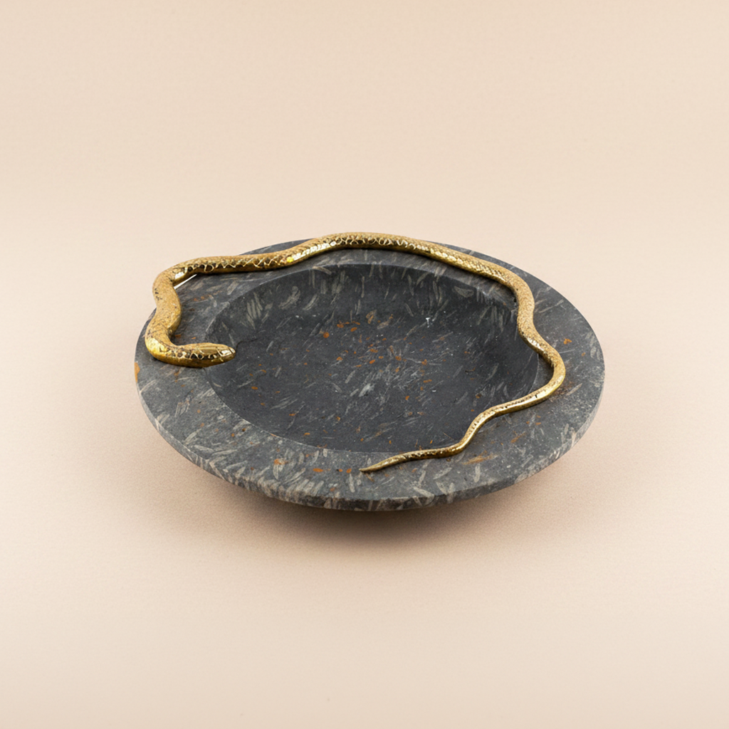 Serpent Plate